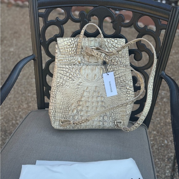 Brahmin Sadie BackPack Scallop ombré Melbourne new - Picture 4 of 10